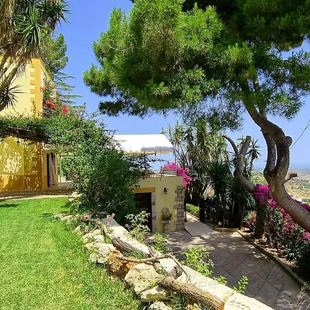 Holiday home Tommaso In Alcamo