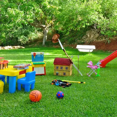 Tommaso In Holiday home